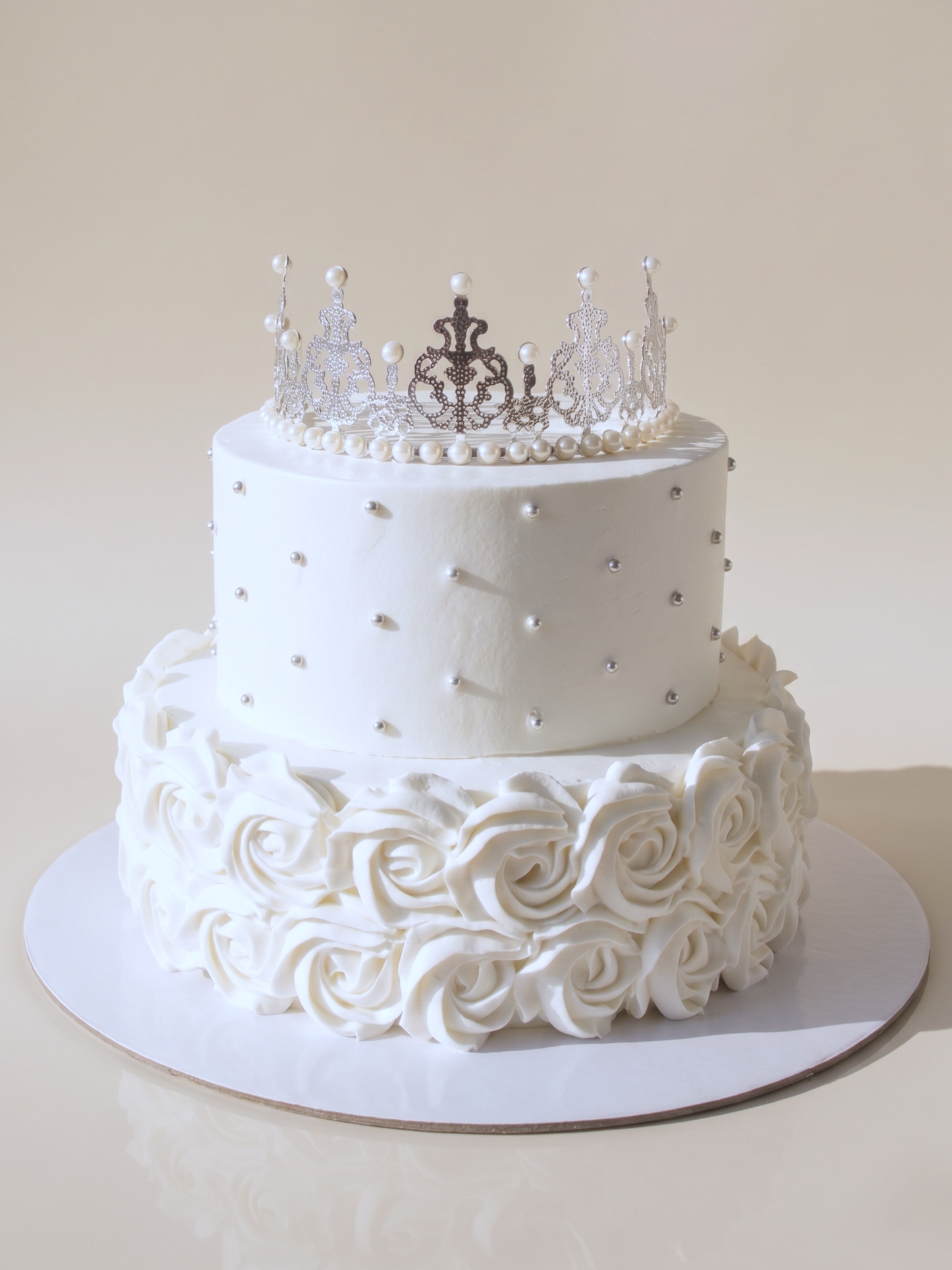 B-506 Queen's Tiara Cake