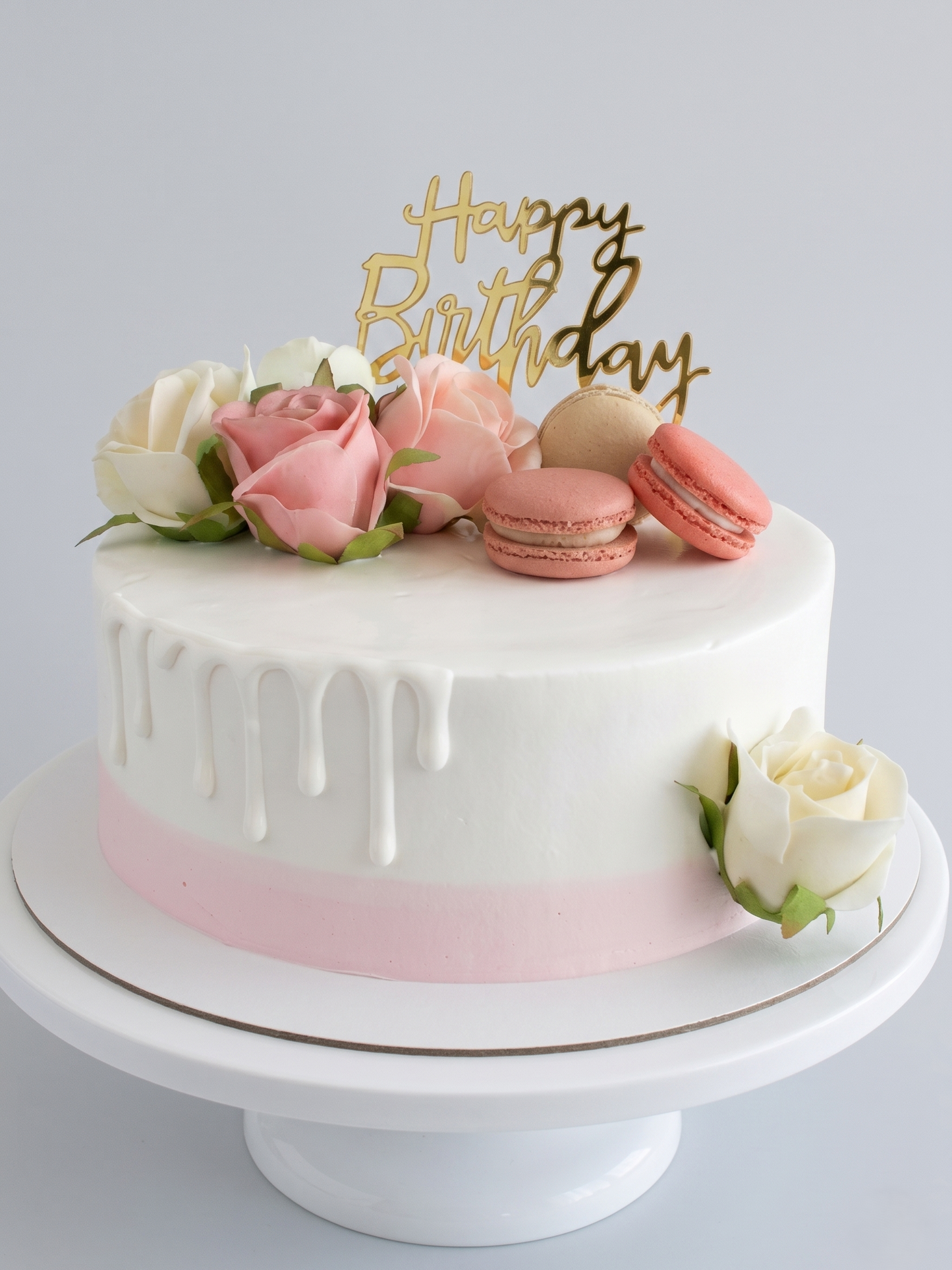 B-904 Silk Roses Drip Cake