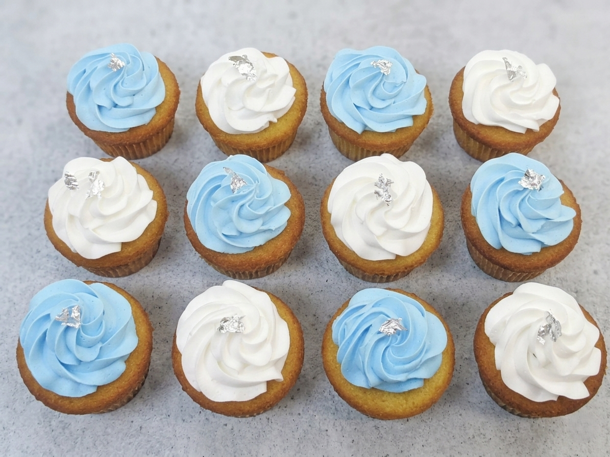 CP-038 Blue & White Cream with Sliver Leaf