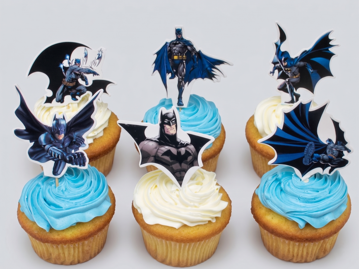 CP-130 Batman Pick Cupcake