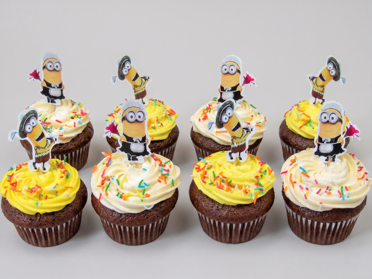 CP-167 Minions Pick Cupcake
