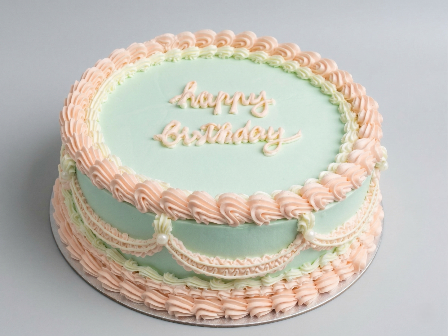 VI-018 Vintage Cake #18 Light Green with Pink Piping