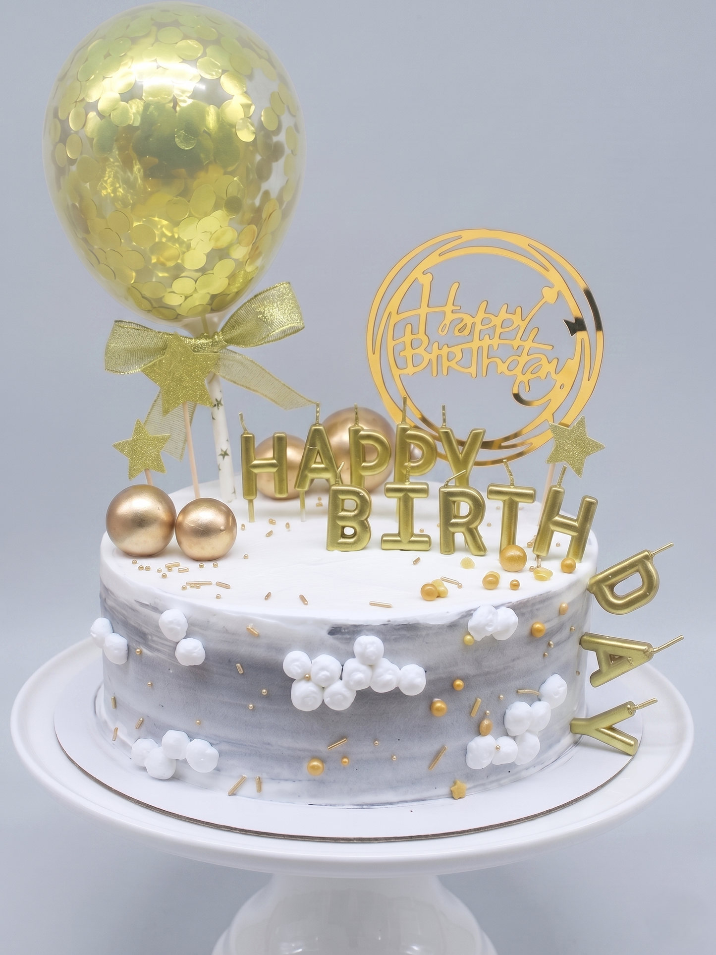 B-827 Gold Ballon with Happy Birthday Candles