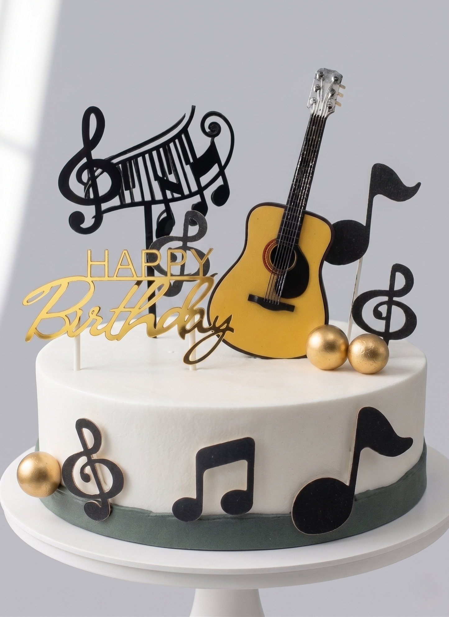 B-831 Guitar