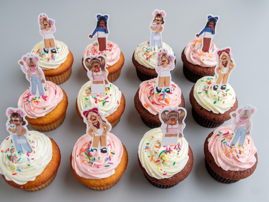 CP-113 Roblox Girl Pick Cupcake