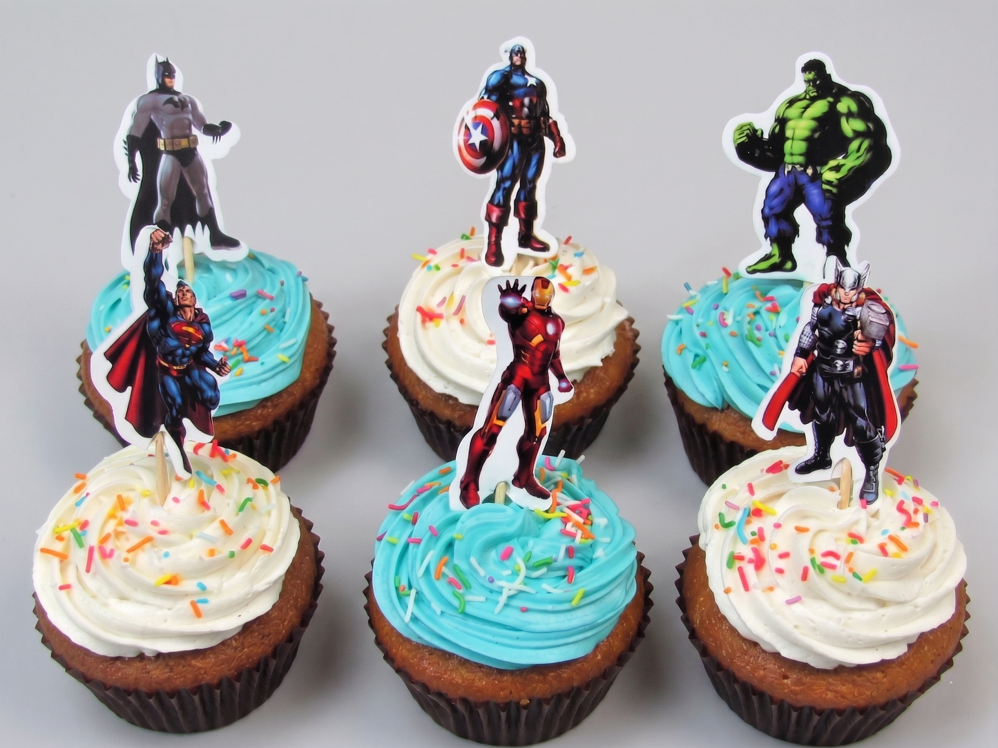 CP-131 Super Heroes Pick Cupcake