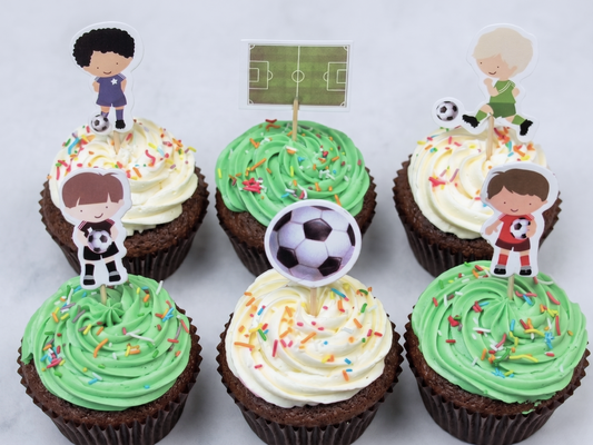 CP-139 Soccer Boys Pick Cupcake