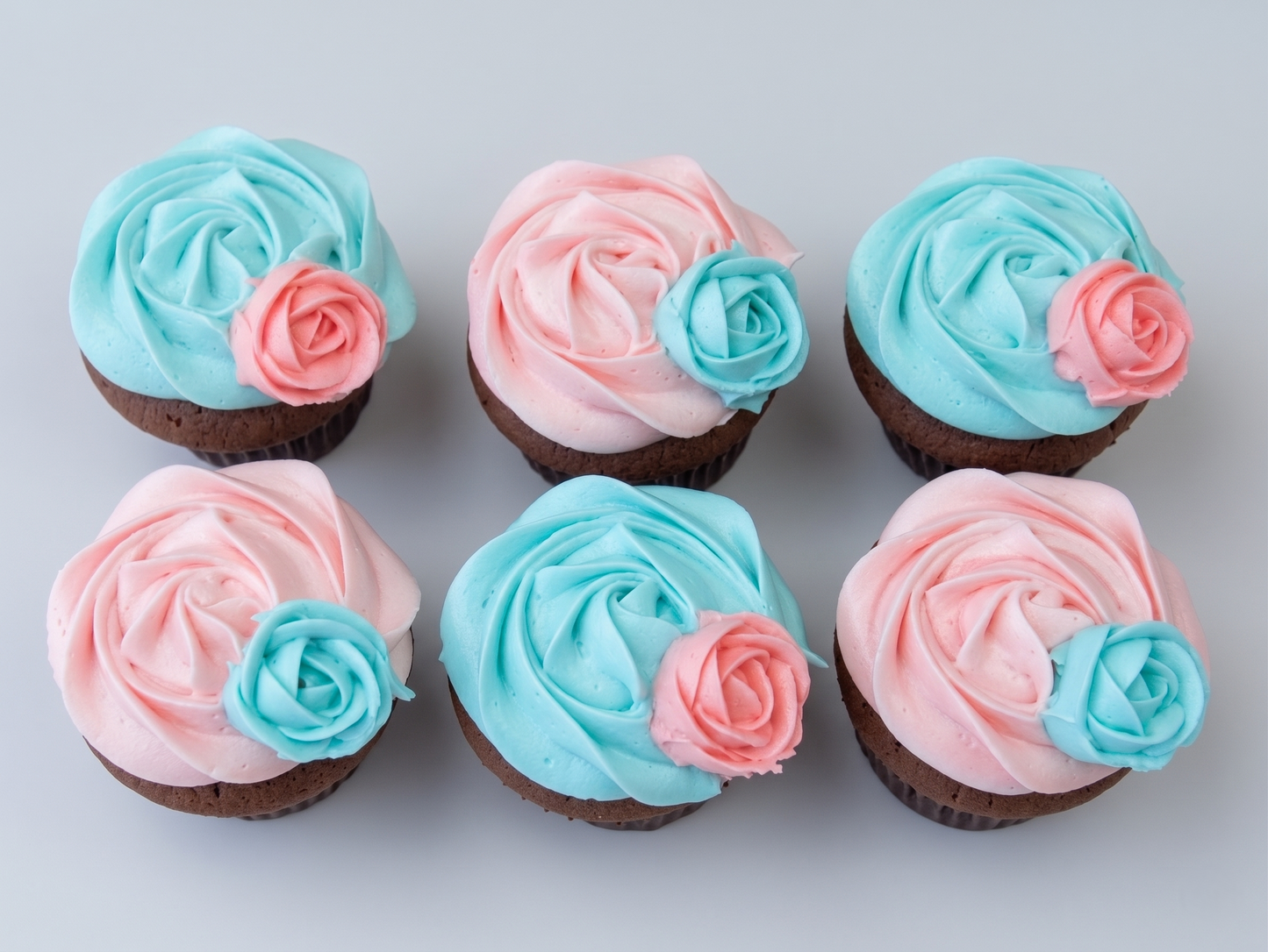 CP-209 Rose on Rose Cupcake