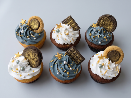 CP-212 Grey & Gold Cupcake