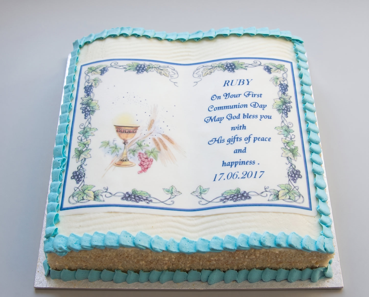 RE-103 Blue Bible Shaped with Communion Image