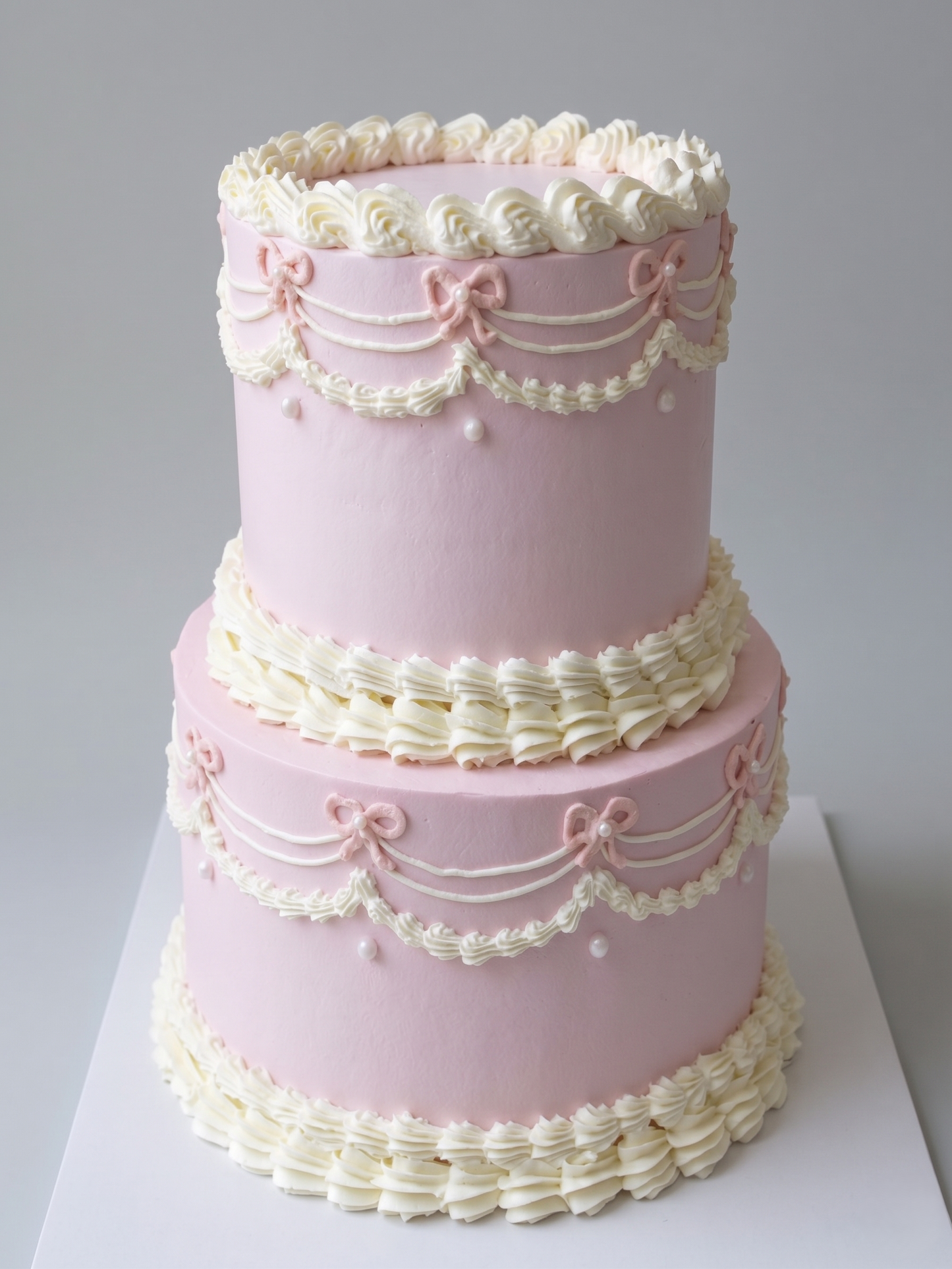 WC-216  2 Tier Double Height Light Purple Vintage Cake